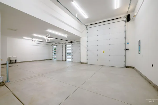 $699,900 | 442 East Elaine Court, Nampa, ID 83686