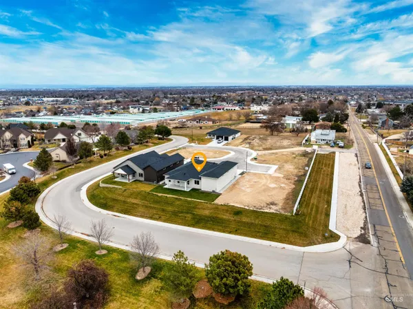 $699,900 | 442 East Elaine Court, Nampa, ID 83686