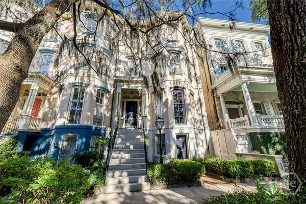 $2,750,000 | 118 East Gaston Street, Savannah, GA 31401