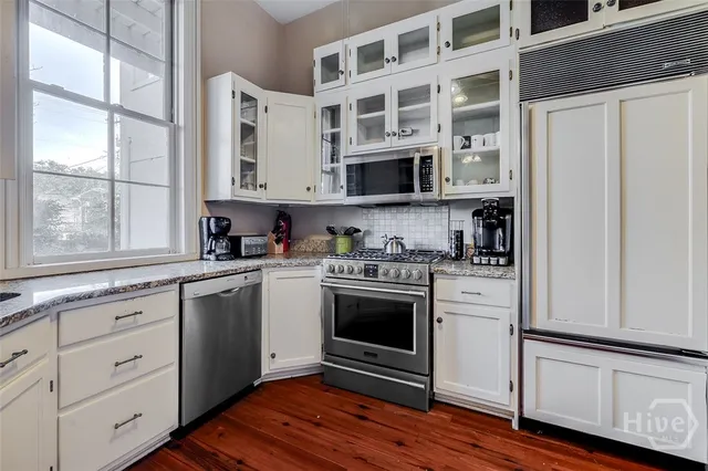 $2,750,000 | 118 East Gaston Street, Savannah, GA 31401