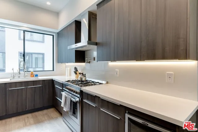 $5,995 | 4826 Pickford Street, Los Angeles, CA 90019