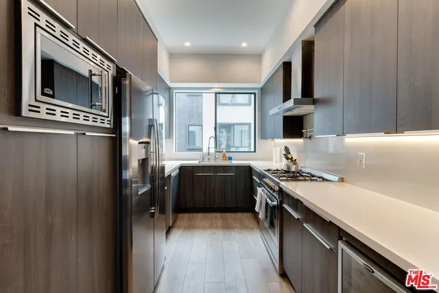 $5,995 | 4826 Pickford Street, Los Angeles, CA 90019