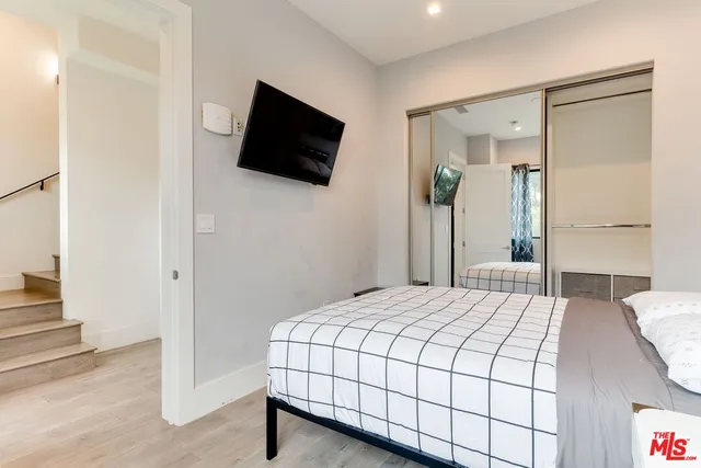 $5,995 | 4826 Pickford Street, Los Angeles, CA 90019