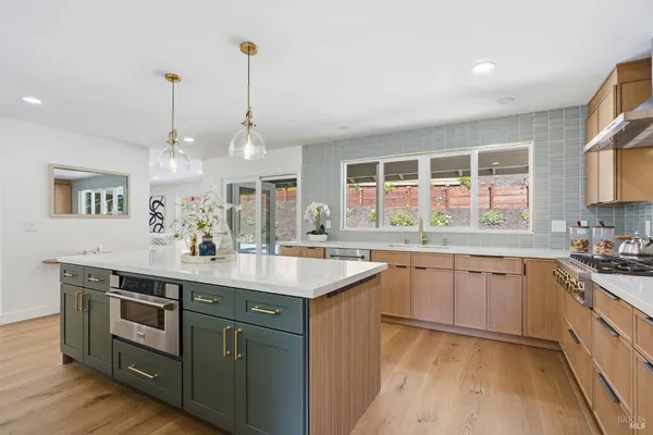 $3,495,000 | 36 Capilano Drive, Novato, CA 94949