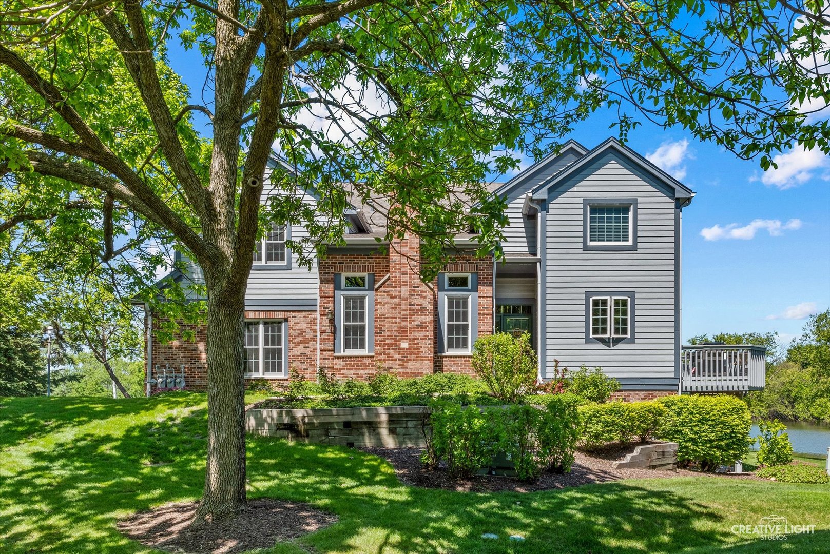 108 Waterside Place Burr Ridge, IL 60527 - Photo 1 of 34