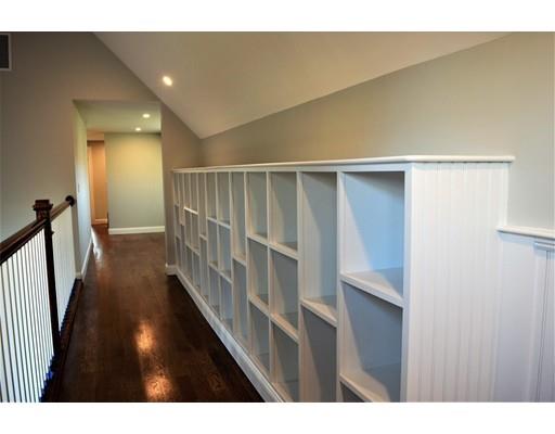 8 Rue Michelle Barnstable, MA 02630 - Photo 16 of 28 Gallery Image 16