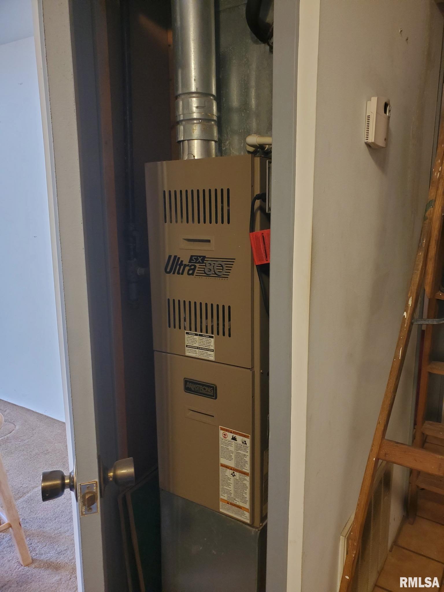 1512 Spring Bay Road East Peoria, IL 61611 - Photo 24 of 34