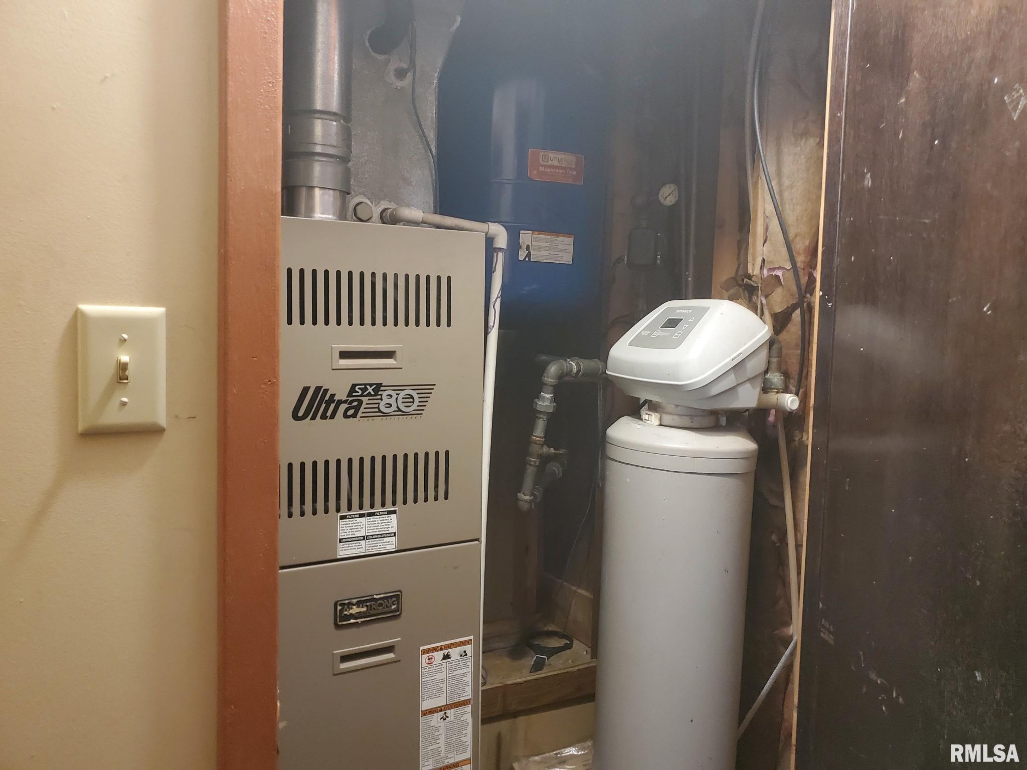 1512 Spring Bay Road East Peoria, IL 61611 - Photo 28 of 34