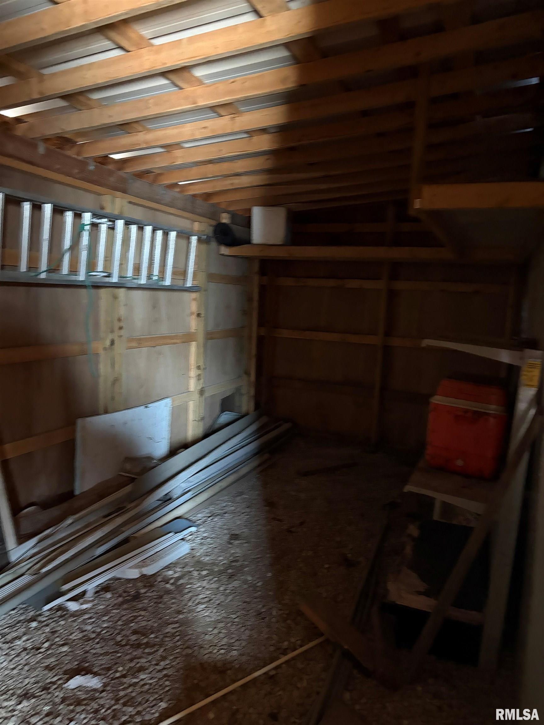 1512 Spring Bay Road East Peoria, IL 61611 - Photo 32 of 34