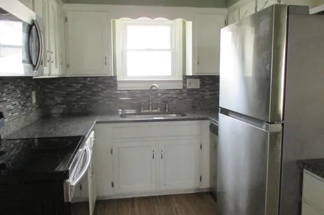 $159,000 | 810 Pine Street, Pleasant Hill, MO 64080