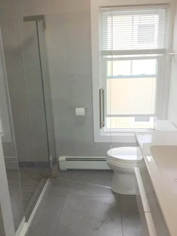 $1,900 | 285 Hawthorn Street, Unit 2, New Bedford, MA 02740