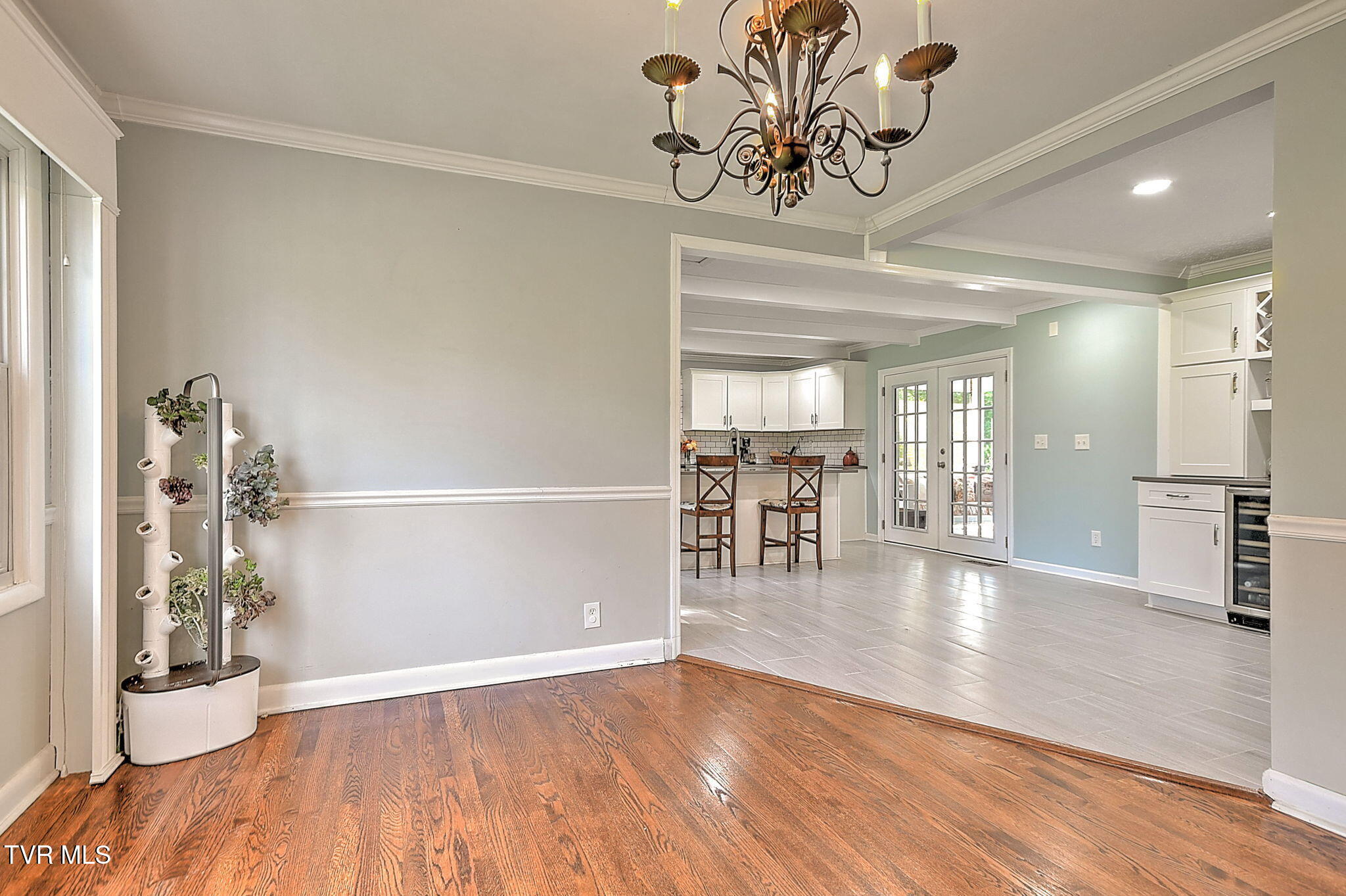 2105 Heatherly Road Kingsport, TN 37660 - Photo 4 of 67 6-web-or-mls-2105 Heatherly JC-7