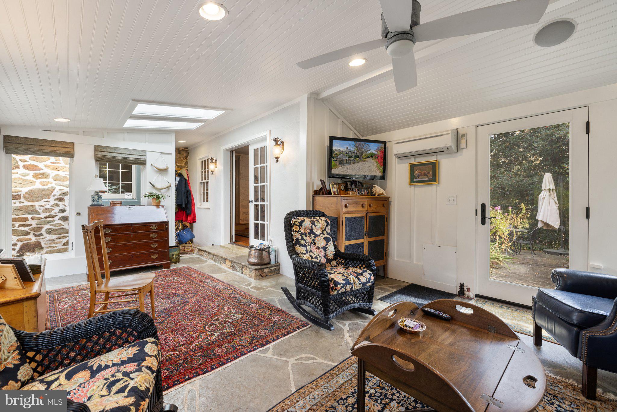 8436 Maidstone Road Marshall, VA 20115 - Photo 24 of 83