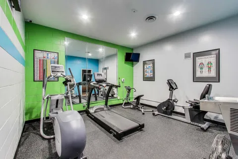 $235,000 | 6325 North Sheridan Road, Unit 1602, Chicago, IL 60660