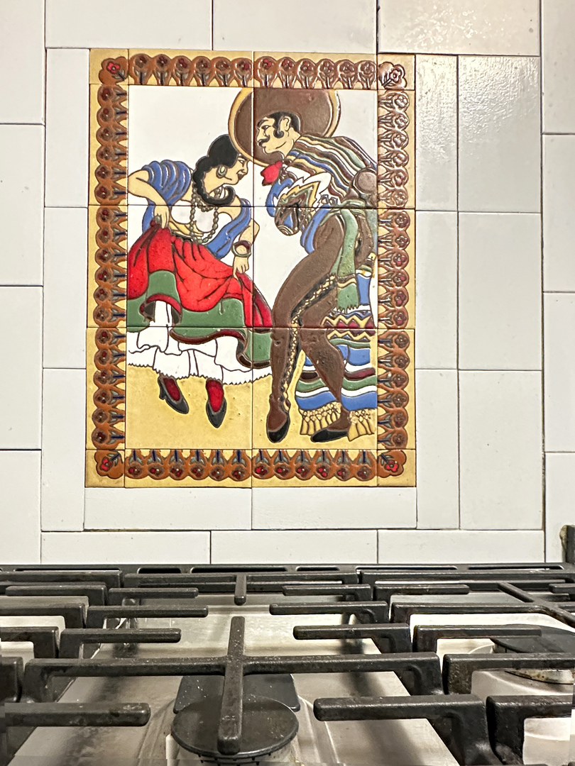 6325 North Sheridan Road, Unit 1602 Chicago, IL 60660 - Photo 10 of 38 a view of a entryway