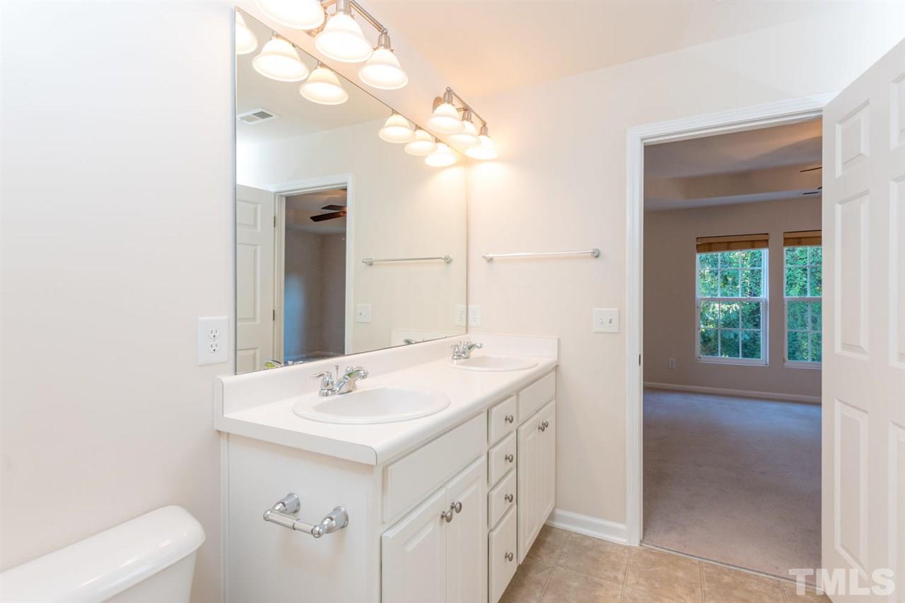 7128 Racine Way Raleigh, NC 27615 - Photo 14 of 25 Gallery Image 14
