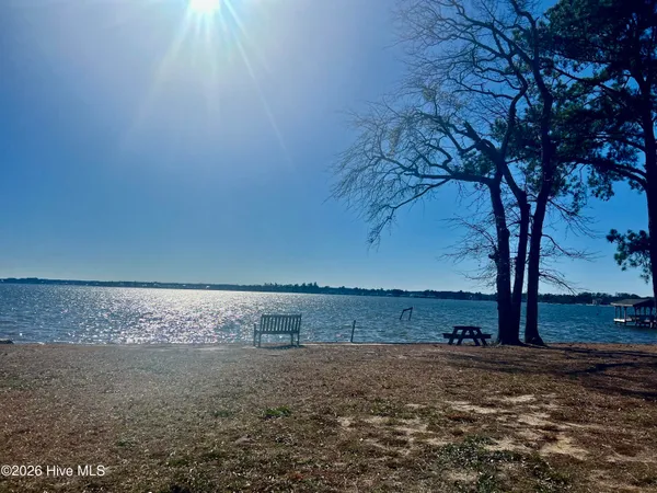 $589,000 | 206 Austin Point Drive, Washington, NC 27889