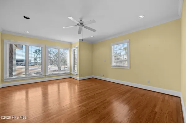 $589,000 | 206 Austin Point Drive, Washington, NC 27889