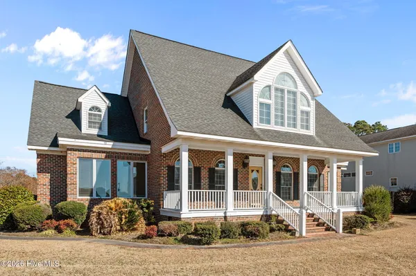 $589,000 | 206 Austin Point Drive, Washington, NC 27889