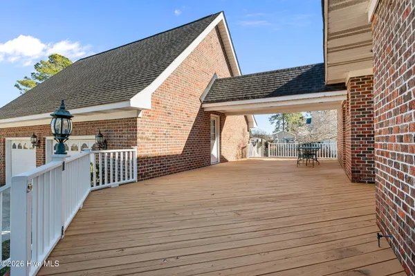 $589,000 | 206 Austin Point Drive, Washington, NC 27889