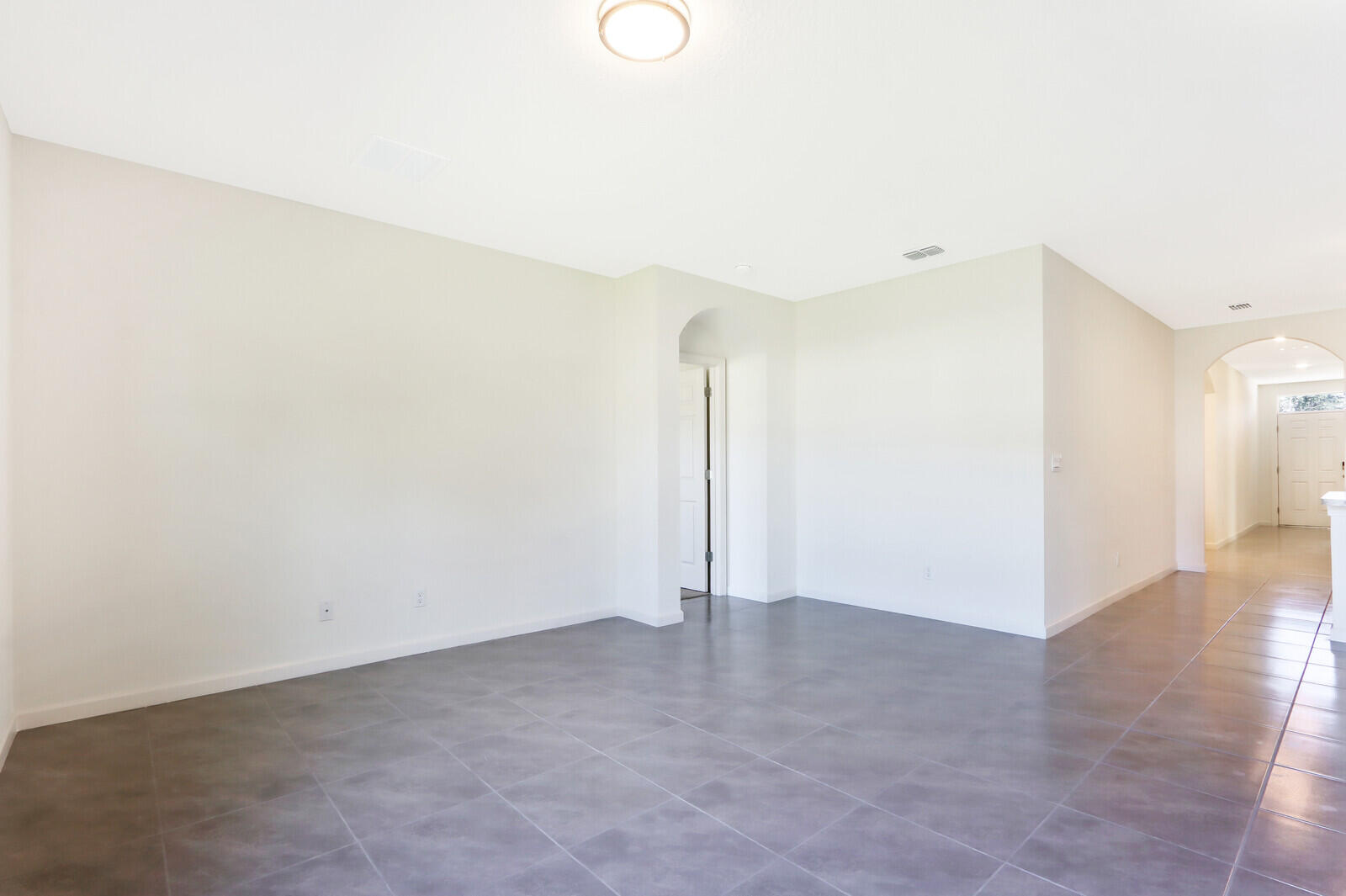 147 Southwest Becker Road Port St. Lucie, FL 34953 - Photo 17 of 41 17_Image_17_mls
