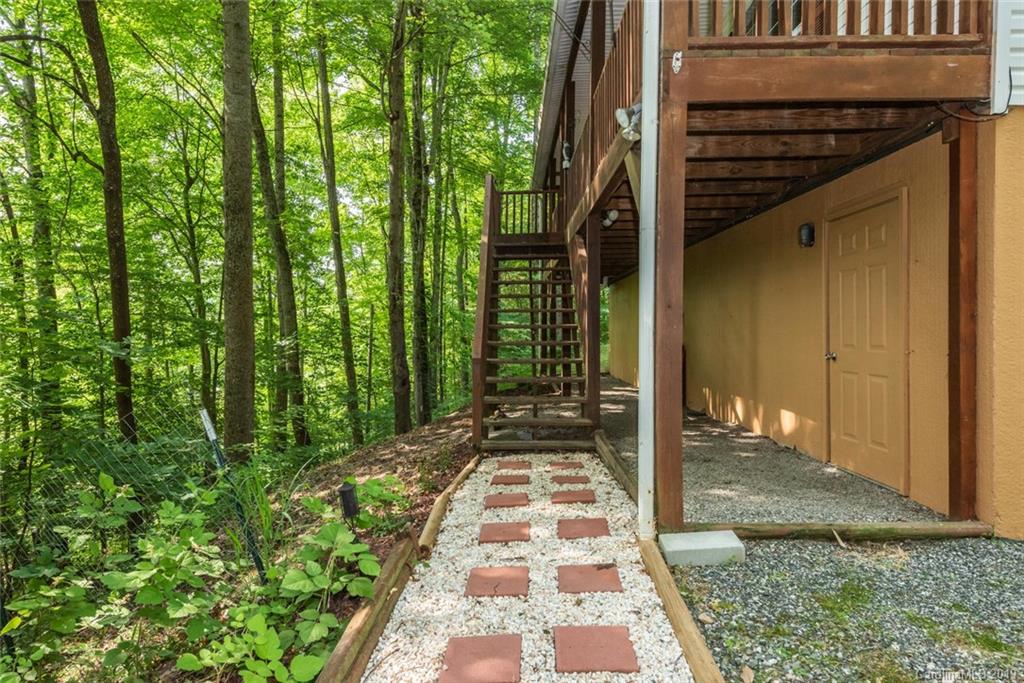 281 Ben Clark Road Marshall, NC 28753 - Photo 25 of 34 Gallery Image 25