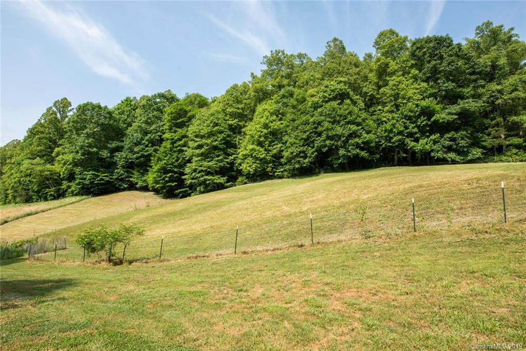 281 Ben Clark Road Marshall, NC 28753 - Photo 32 of 34 Gallery Image 32