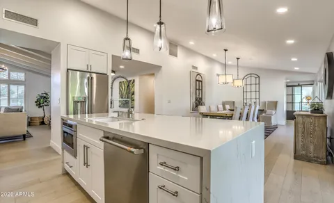 $1,700,000 | 4846 East Mitchell Drive, Phoenix, AZ 85018
