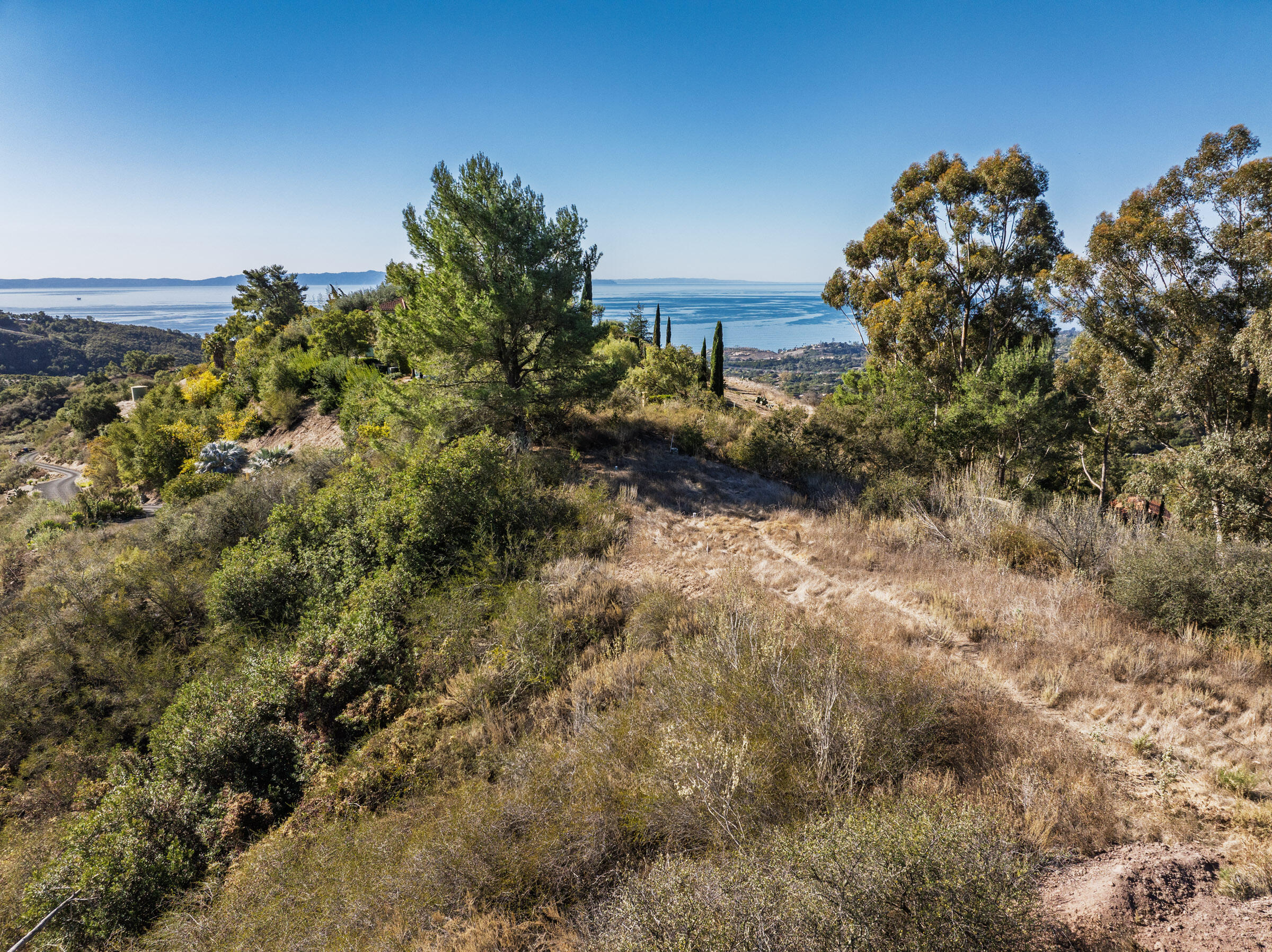 838 Toro Canyon Road Santa Barbara, CA 93108 - Photo 9 of 28 838 Toro 5 Montecito acres