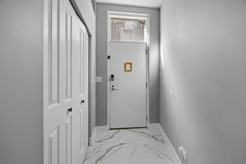 $607,000 | 925 North Willard Court, Unit 2E, Chicago, IL 60642