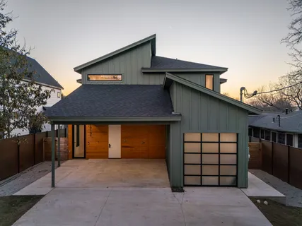 $995,000 | 1610 Harvey Street, Unit 2, Austin, TX 78702