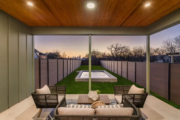 $925,000 | 1610 Harvey Street, Unit 2, Austin, TX 78702