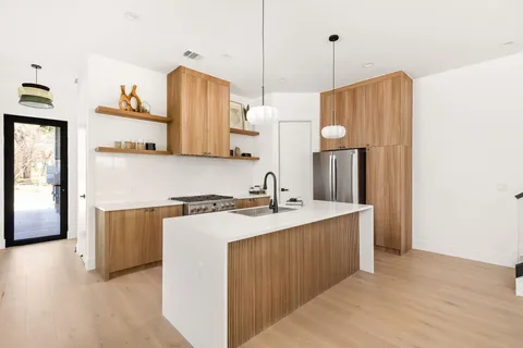 $995,000 | 1610 Harvey Street, Unit 2, Austin, TX 78702