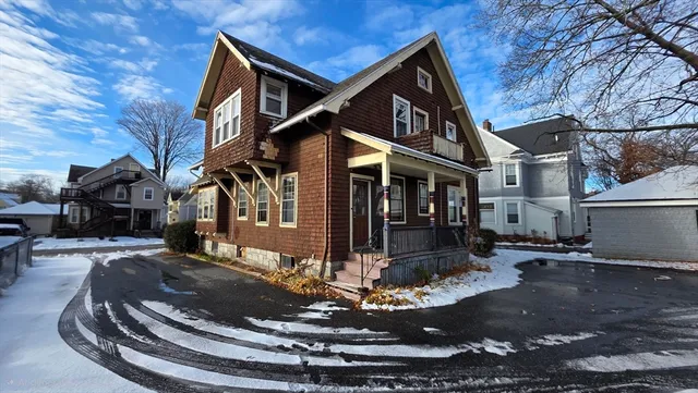 $3,790 | 46 Wachusett Street, Worcester, MA 01609