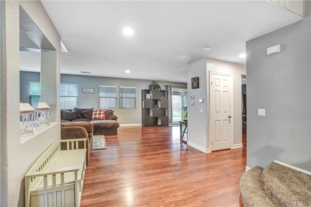 9243 Meadow Lane Riverside, CA 92508 - Photo 2 of 15