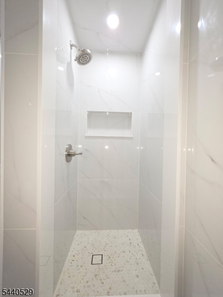 72 Chestnut Street Montclair, NJ 07042 - Photo 13 of 14