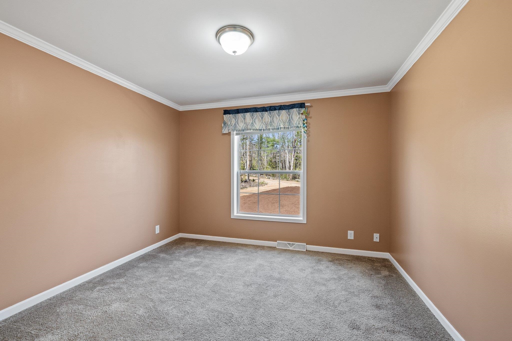 31 Sam Clark Road Barnstead, NH 03225 - Photo 22 of 37