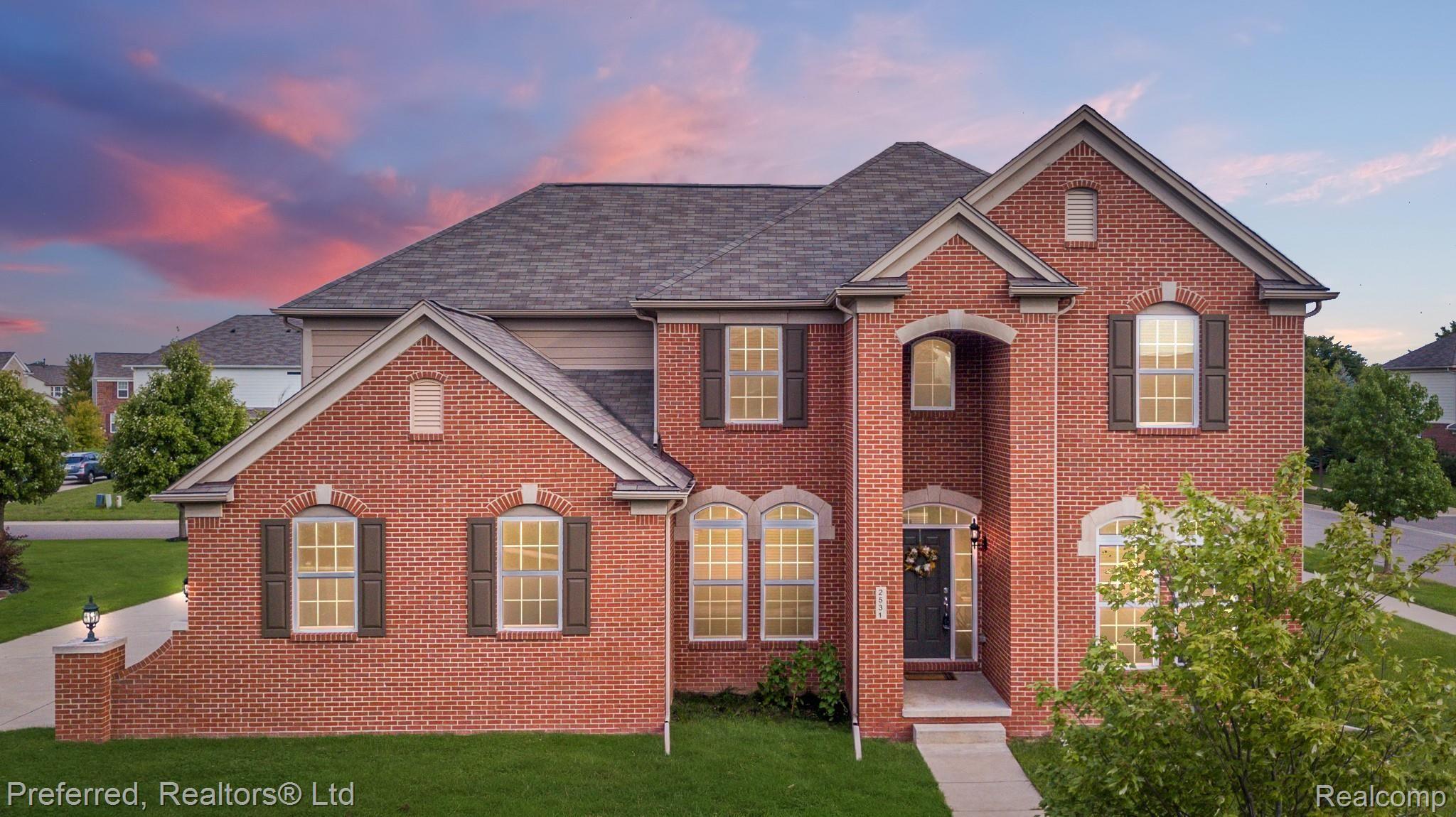 2531 Barkhill Road Canton, MI 48188 - Photo 1 of 33 !Barkhill Lead Photo.jpg