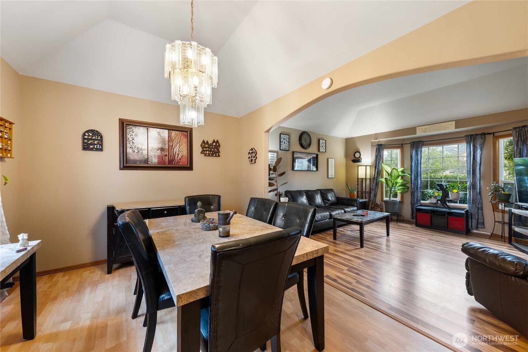 550 Southwest Muzzall Street Oak Harbor, WA 98277 - Photo 9 of 27