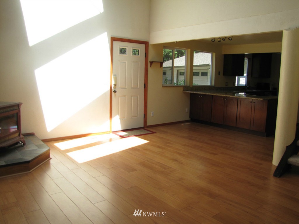 4425 South Doss Road Port Angeles, WA 98362 - Photo 2 of 15 Gallery Image 2