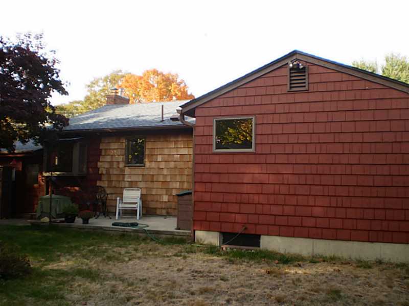 34 Barstow Road Warwick, RI 02888 - Photo 5 of 20 Exterior Back.