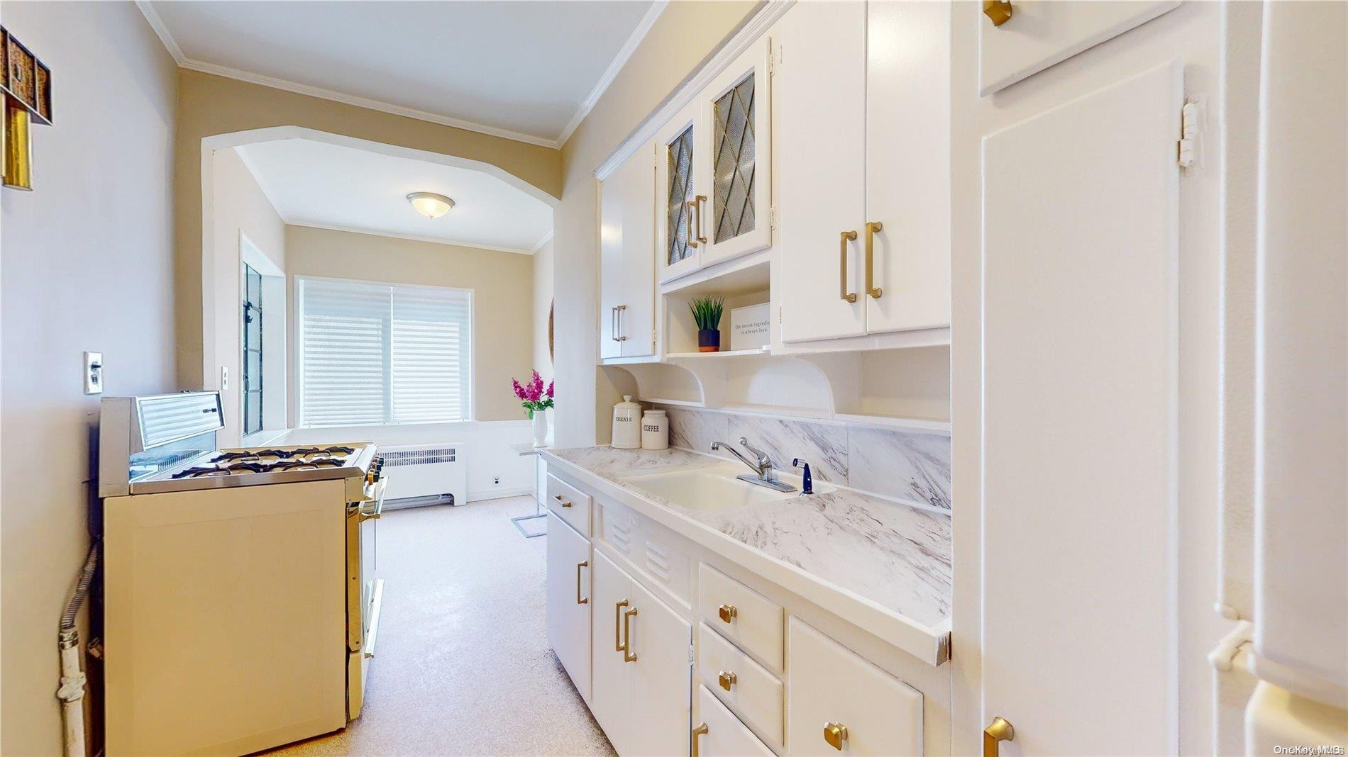 105-36 63rd Road Queens, NY 11375 - Photo 9 of 28