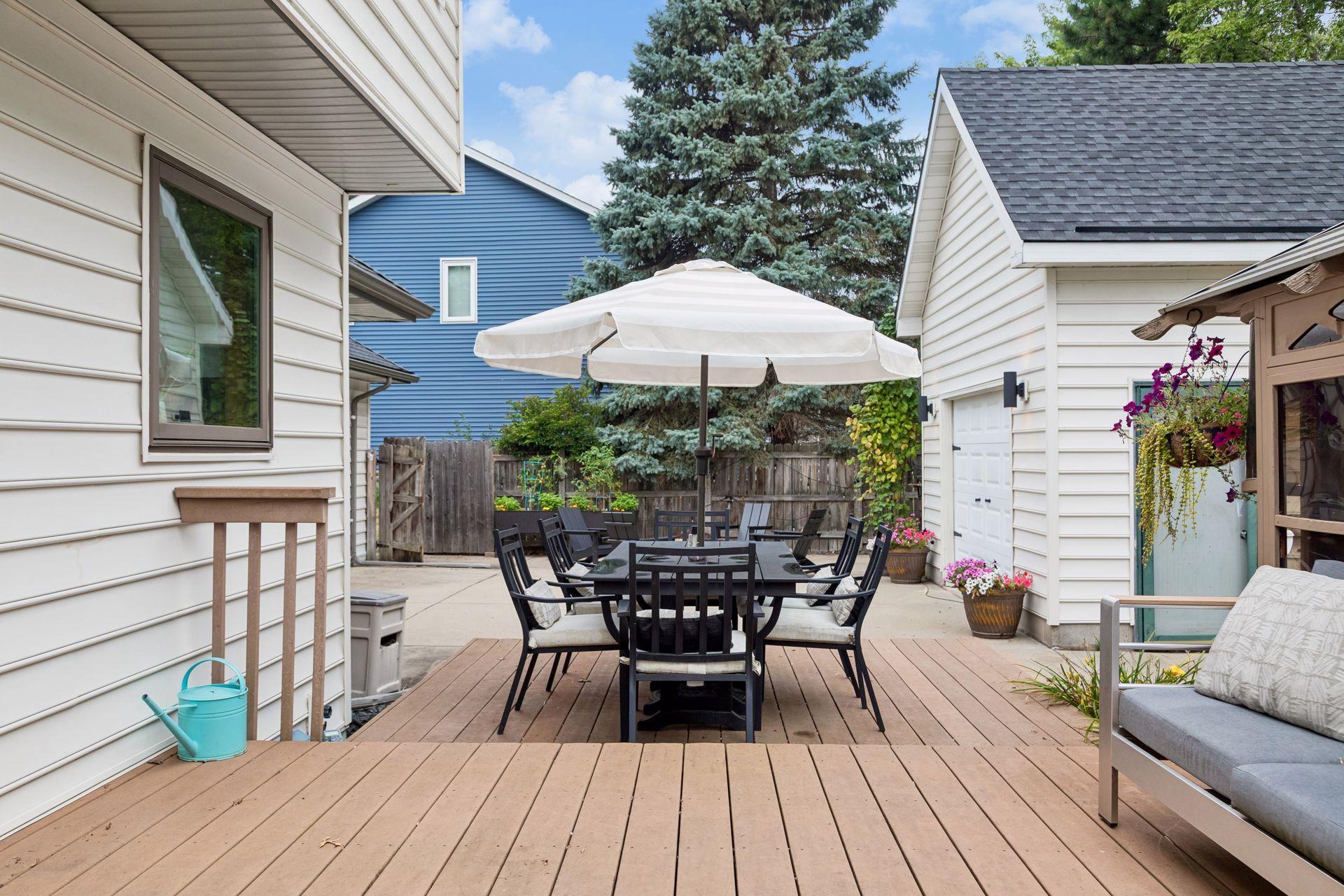 9136 Pinehurst Road Woodbury, MN 55125 - Photo 73 of 86 Gallery Image 73