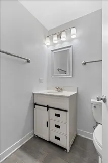 $199,000 | 801 South Plymouth Court, Unit 716, Chicago, IL 60605