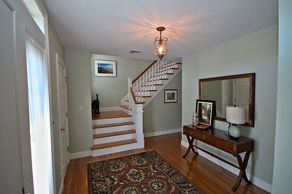 1510 R State Plymouth, MA 02360 - Photo 8 of 30