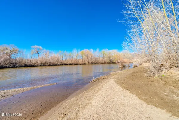 $875,000 | 329 River Road, Dayton, NV 89403