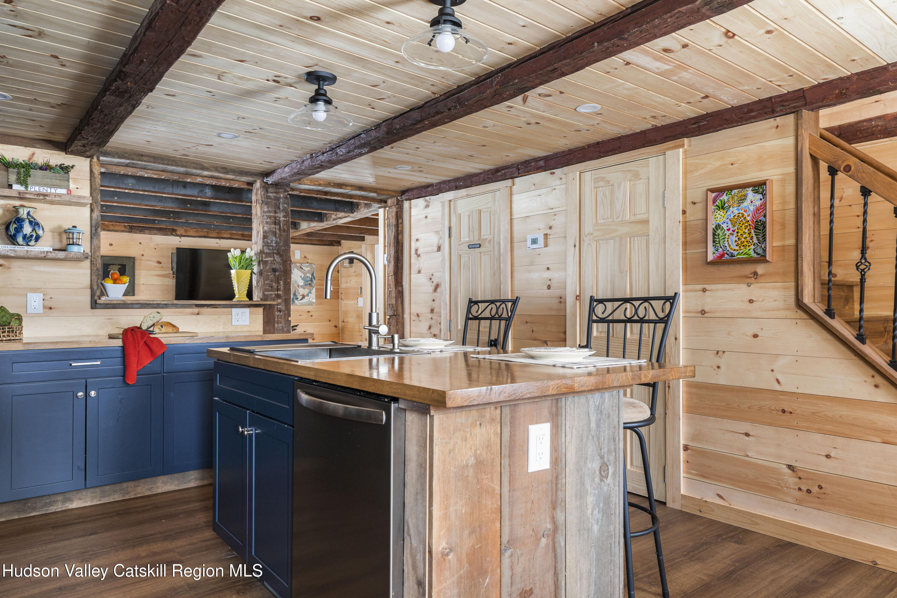 8 Don Irwin Road Prattsville, NY 12468 - Photo 11 of 33 11