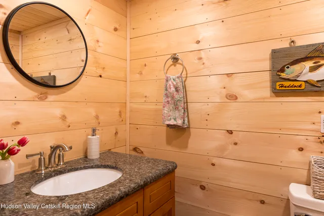 $499,000 | 8 Don Irwin Road, Prattsville, NY 12468