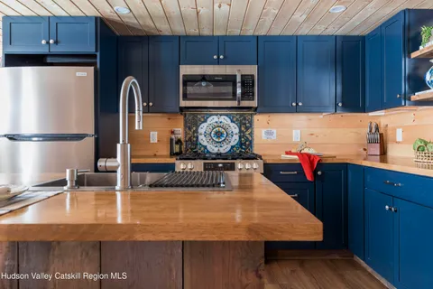 $499,000 | 8 Don Irwin Road, Prattsville, NY 12468