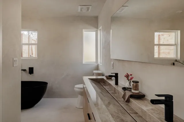 $1,995,000 | 3802 Rockledge Drive, Austin, TX 78731